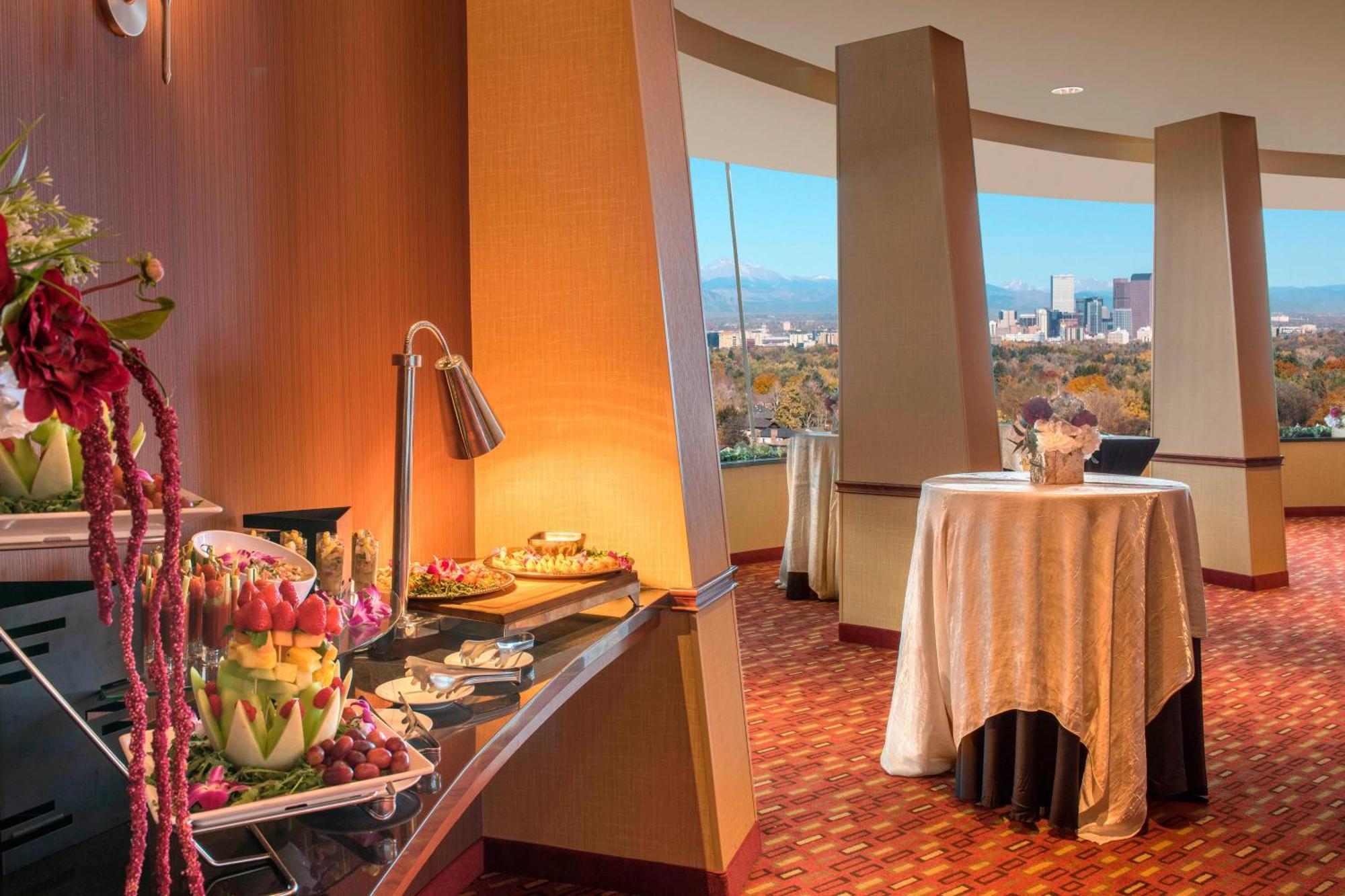 Courtyard By Marriott Denver Cherry Creek Exterior photo